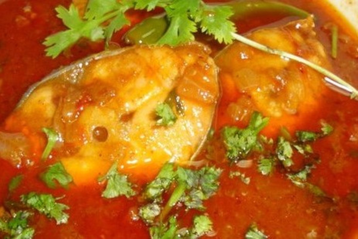 Nyonya Tamarind Fish Curry