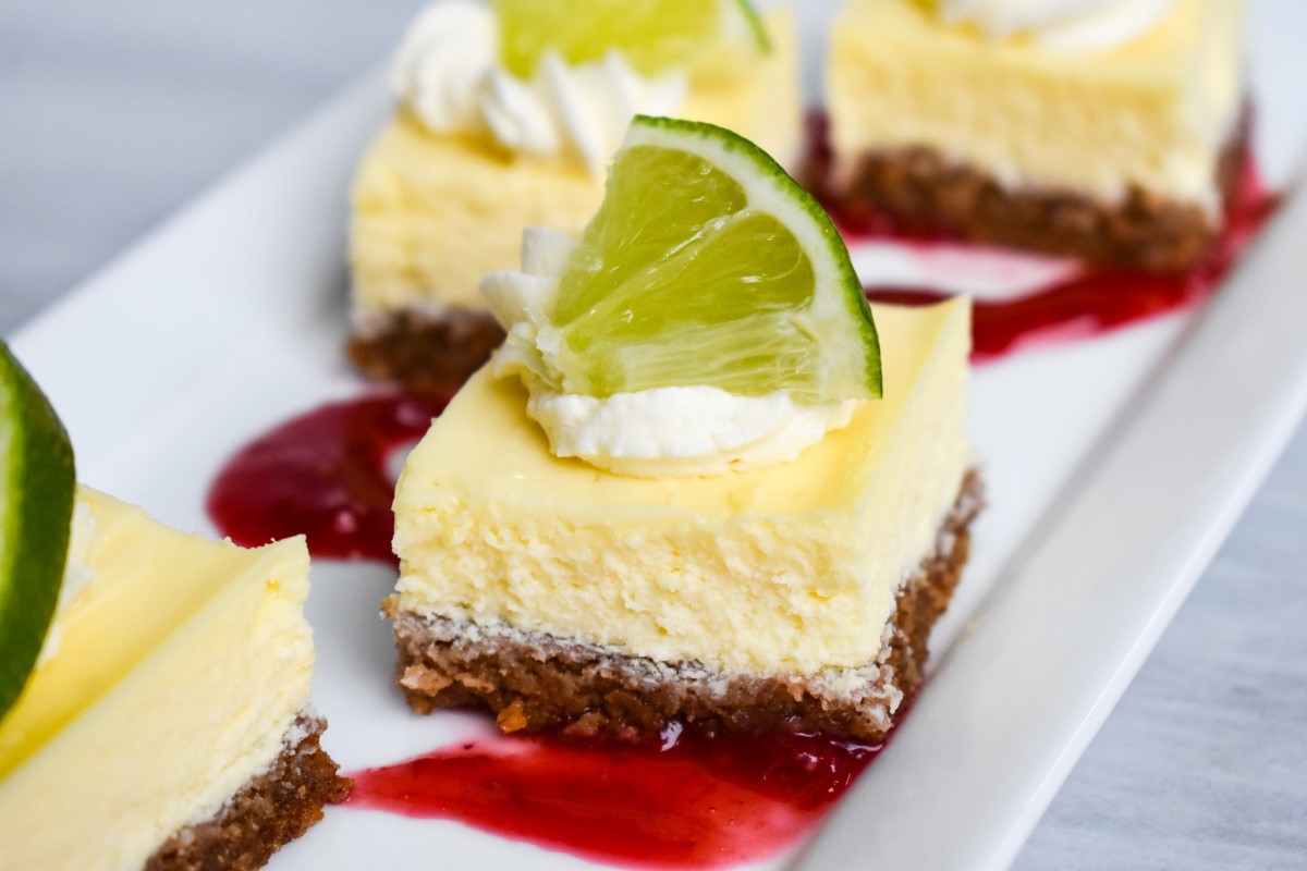 Lemon Cheesecake Bar